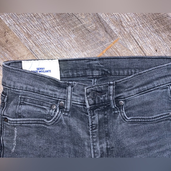 H&M Coupe Moulante Skinny Jeans High Rise Distressed Black Wash 30x32 - Picture 2 of 7